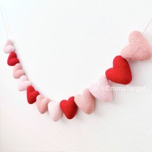 LAST ONE Valentine’s Day Large Heart Felted Wool Garlands 6ft Long & 11 Hearts